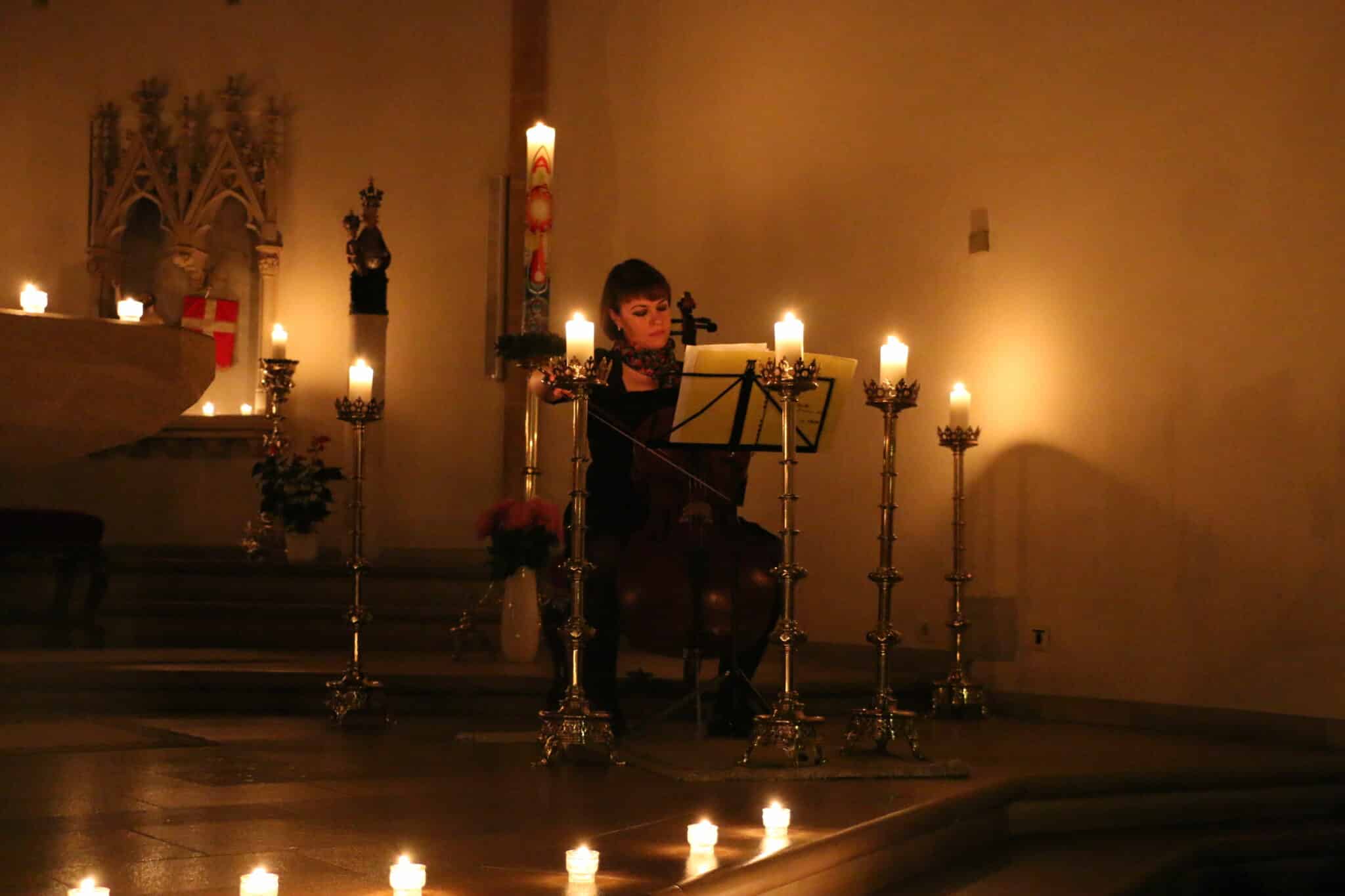 Cello und Hohelied (Stadtpfarrkirche Graz)_Foto Gerd Neuhold