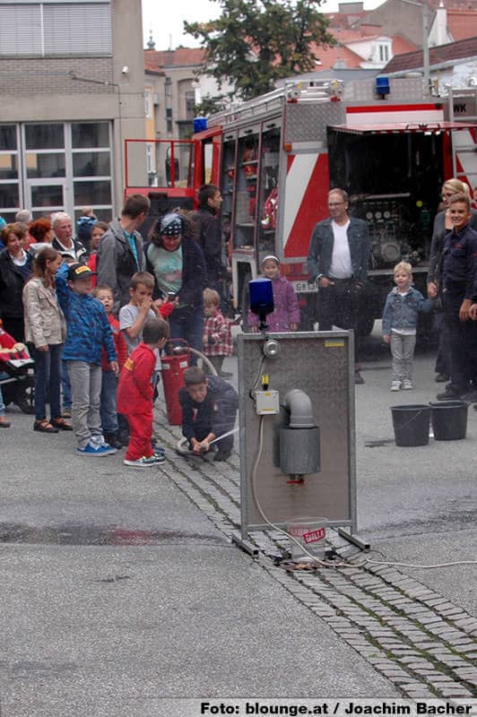 berufsfeuerwehr-graz-tag-der-offenen-tuer-2014-057