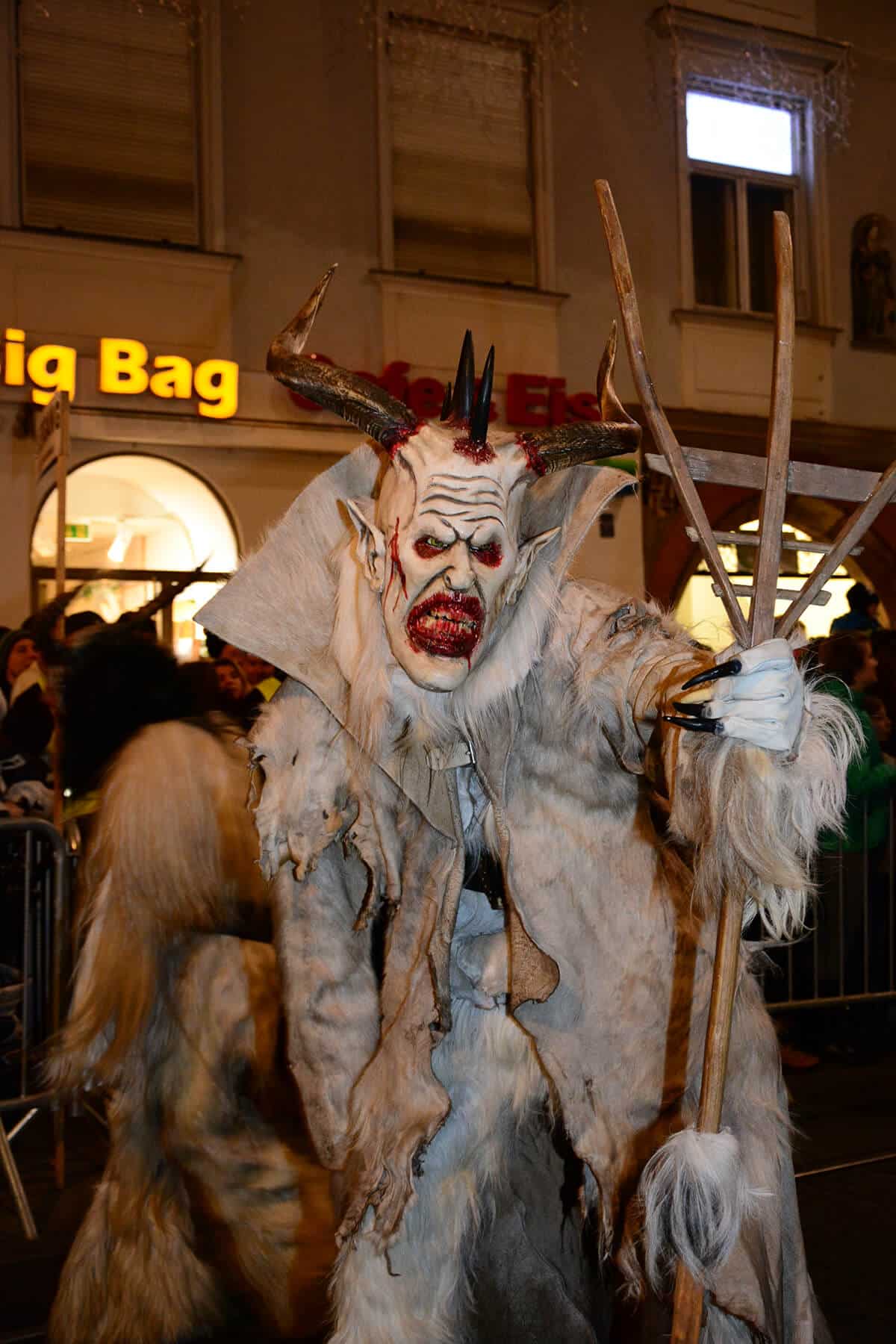 perchtenlauf-graz-091