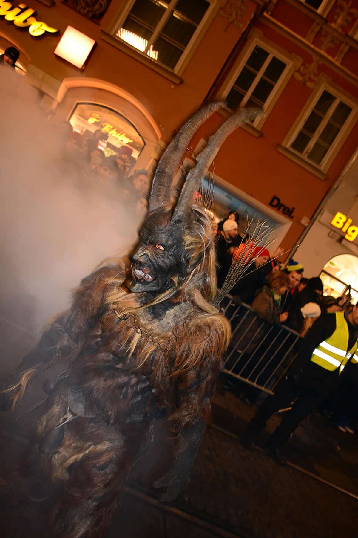 perchtenlauf-graz-095