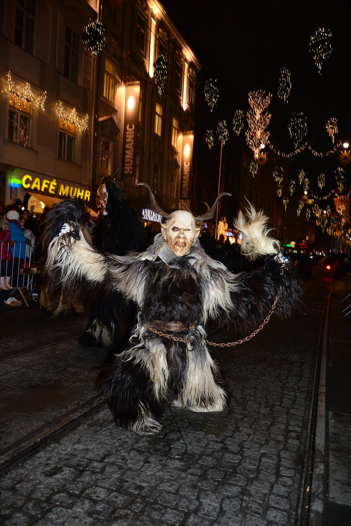 perchtenlauf-graz-140