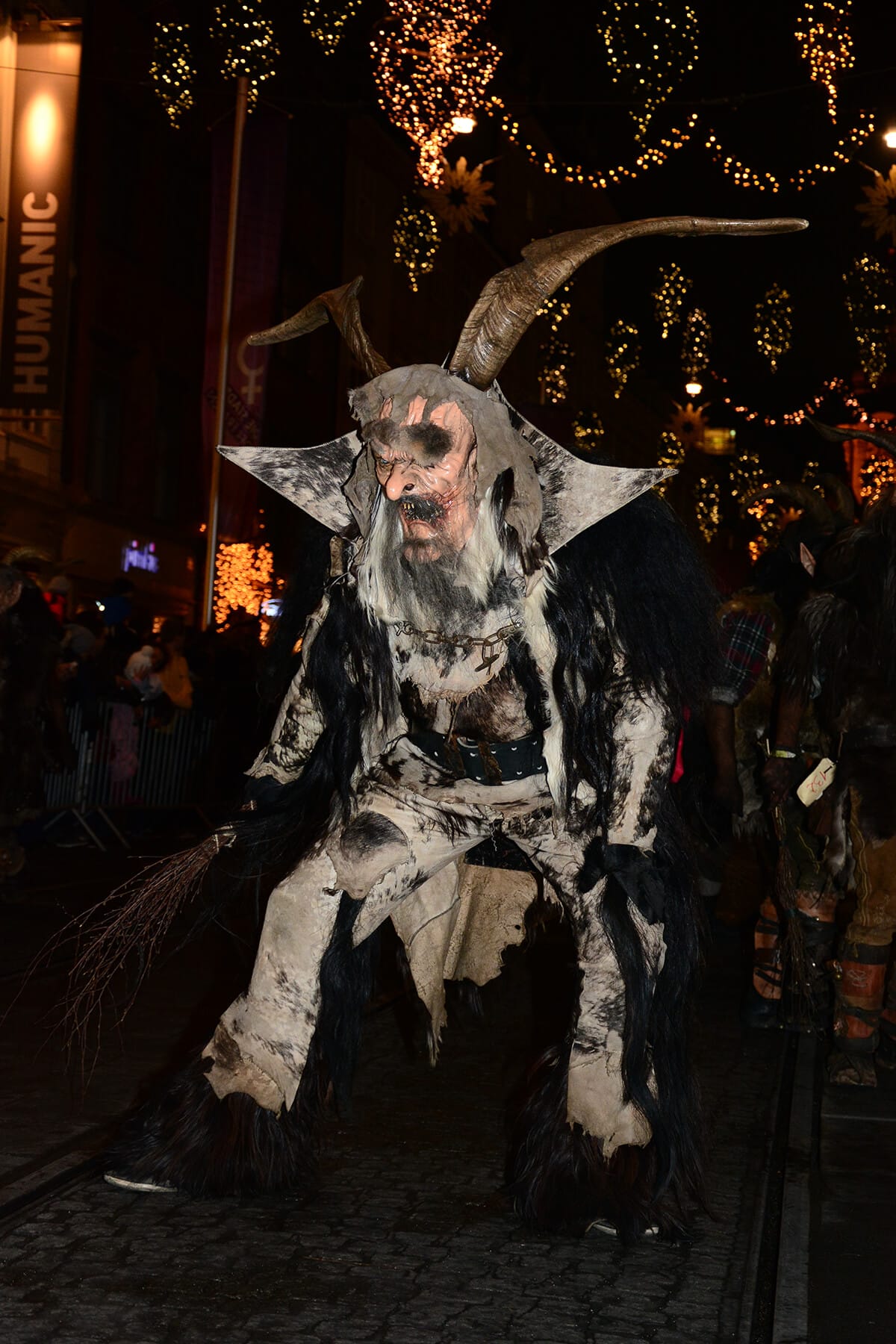 perchtenlauf-graz-146